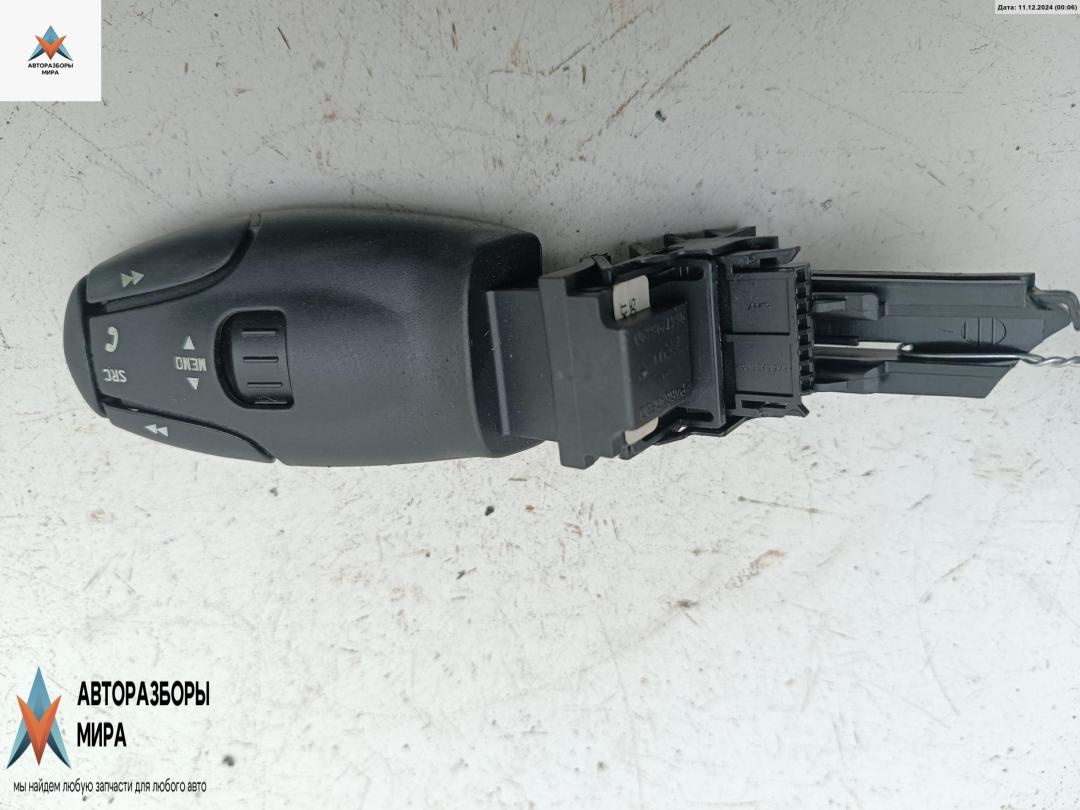 джойстик управления мультимедиа Peugeot 407 1 поколение 2006, 2.7 л., дизель, АКПП, белый, купе, 96538206XT - фото №1