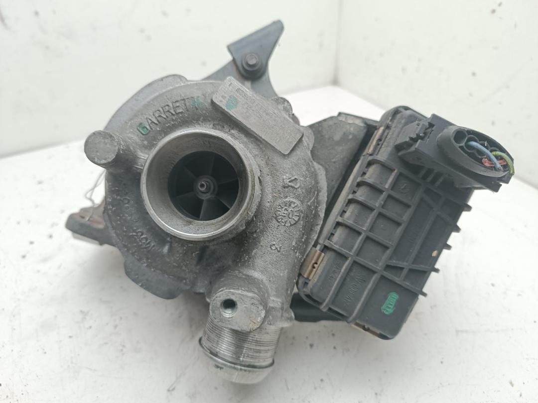 турбина Peugeot 407 2006, 2.7 л., дизель, АКПП, белый, купе, 4U3Q-6K682-BJ