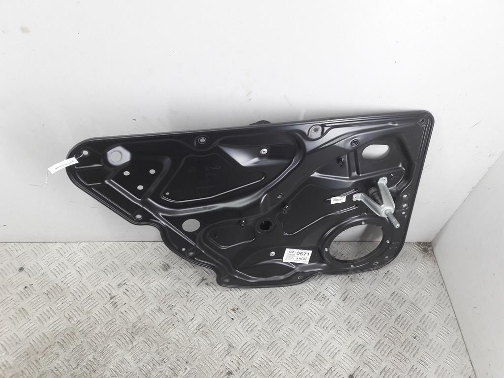 стеклоподъемник задний левый Volkswagen Passat B6 2006, 2.0 л., бензин, МКПП, серый, универсал