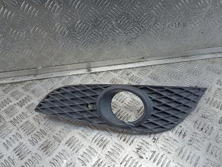 рамка фары противотуманной левой Opel Astra H 2007, 1.4 л., бензин, МКПП, серый, хетчбэк 5 дв., 13225764