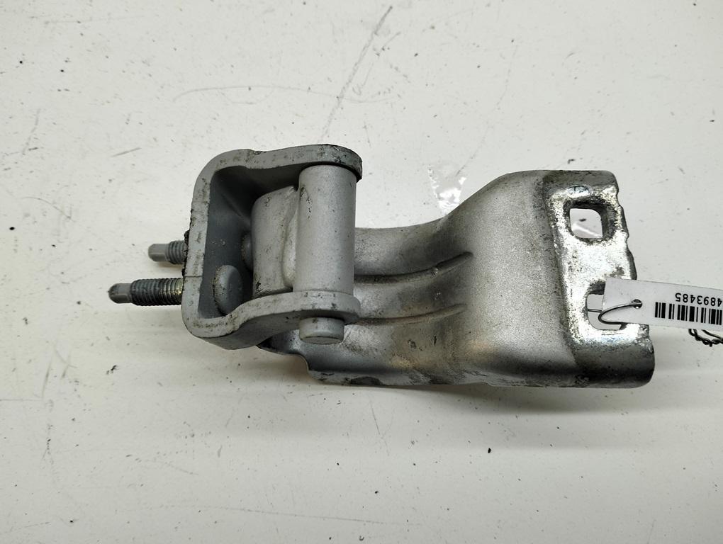 петля крышки багажника Volkswagen Passat B6 2006, серый, универсал, 3C9827302D