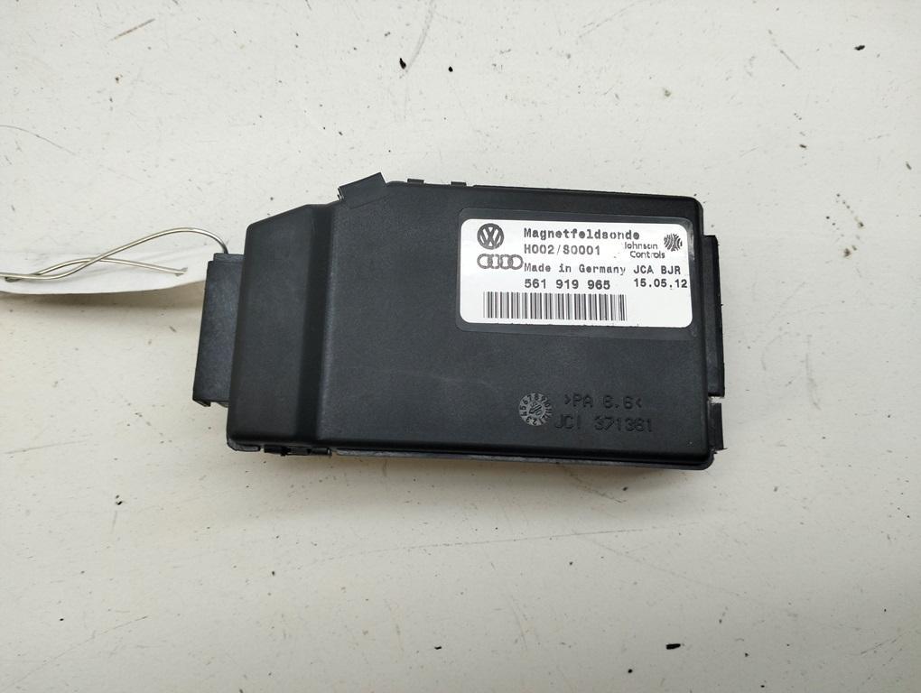 блок управления (другие) Volkswagen Passat B7 USA 2012, 2.5 л., бензин, АКПП, синий, седан, 561919965