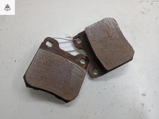 Колодки тормозные задние Opel Omega B 1996, 2.0 л., бензин, МКПП, красный, седан