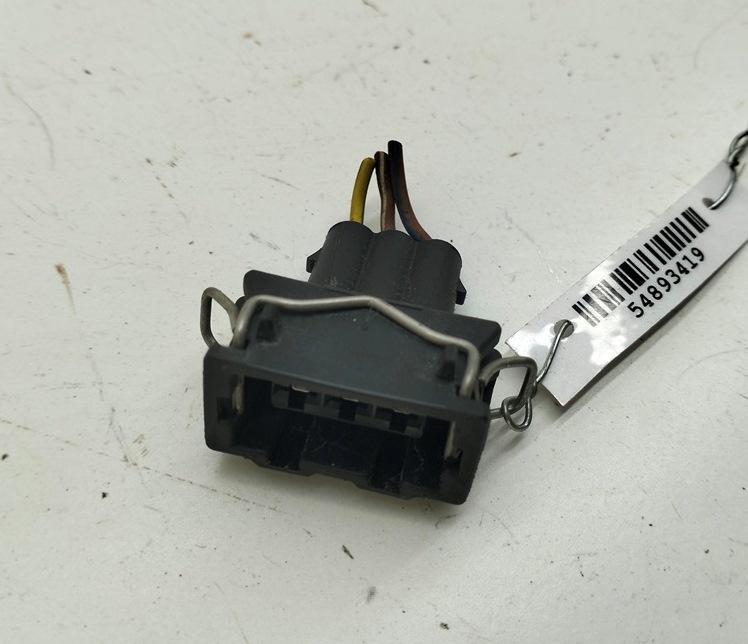 разъем (фишка) проводки Volkswagen Passat B5 1997, 1.8 л., бензин, МКПП, серый, седан, 357972753