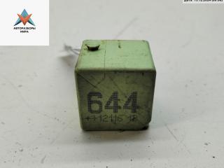 реле (прочие) Volkswagen Passat B7 2012, 2.5 л., бензин, АКПП, синий, седан, 4H0951253