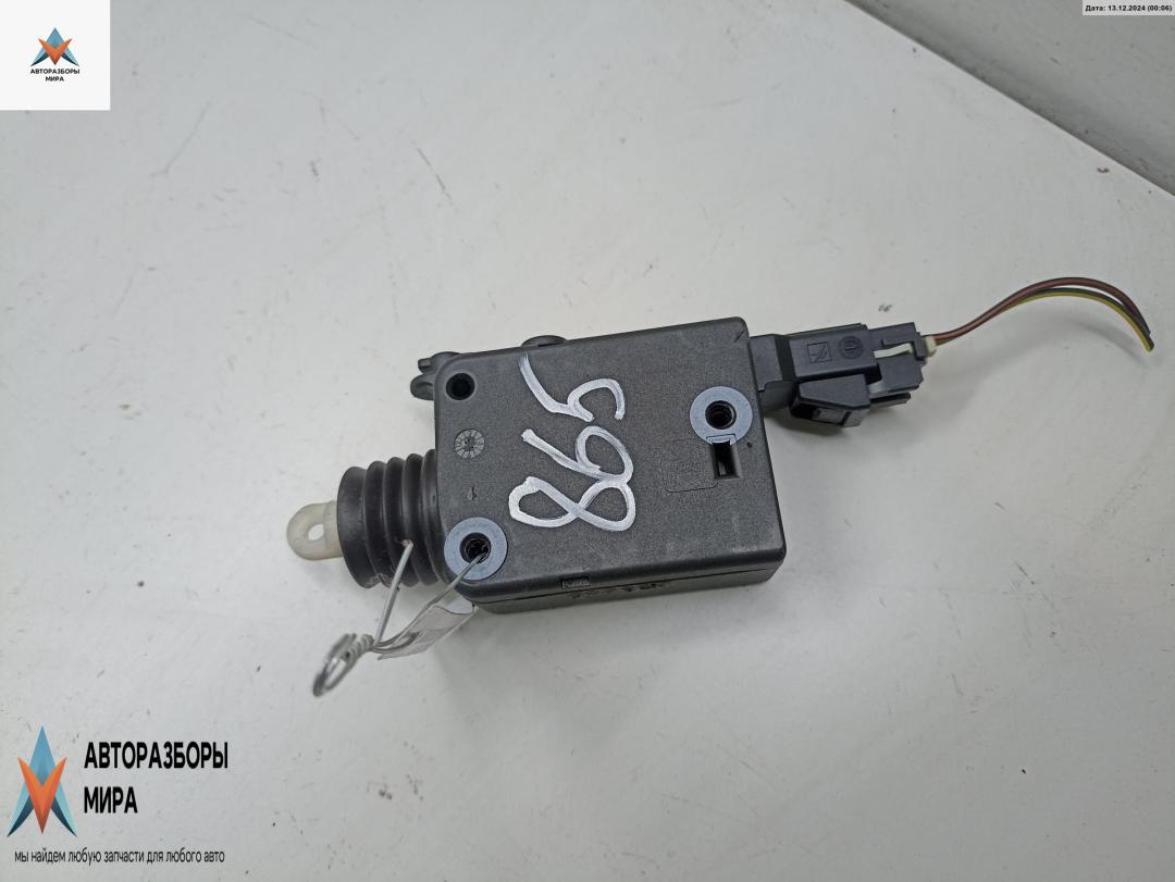 активатор замка багажника Opel Zafira 1 поколение (A) 1999, 1.8 л., бензин, МКПП, серый, минивэн, 90460062 - фото №1