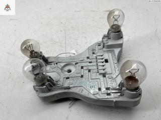 панель заднего левого фонаря Mitsubishi Carisma 1 поколение 1997, 1.8 л., бензин, АКПП, синий, хетчбэк 5 дв., 29212101