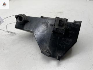 кронштейн заднего бампера Toyota Avensis 2 поколение (T250) [рестайлинг] 2006, 2.2 л., дизель, МКПП, серый, универсал, 52563-05020