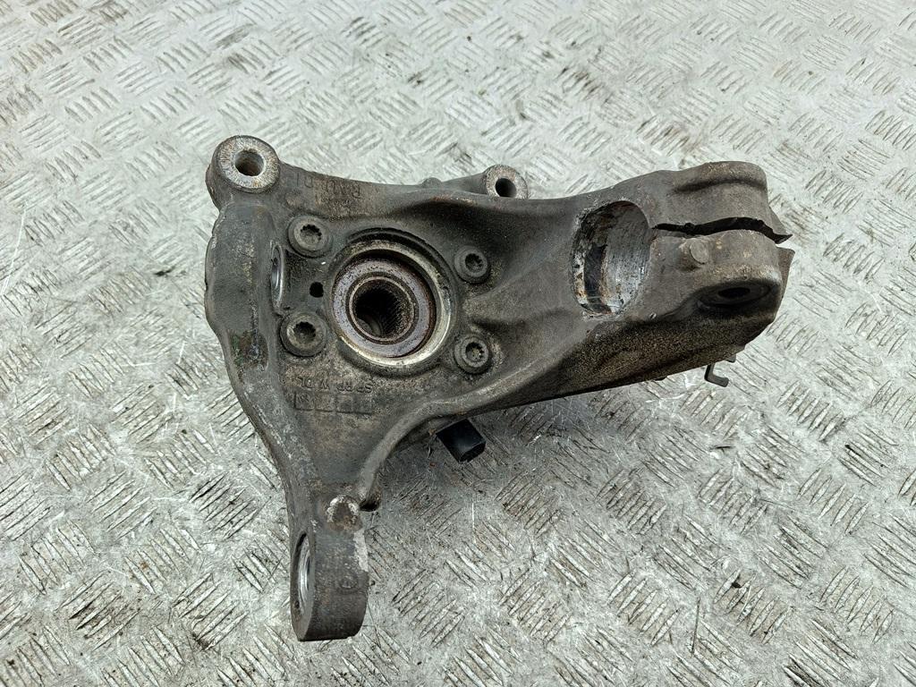 ступица передняя правая Volkswagen Passat B6 2005, 2.0 л., дизель, МКПП, серый, универсал