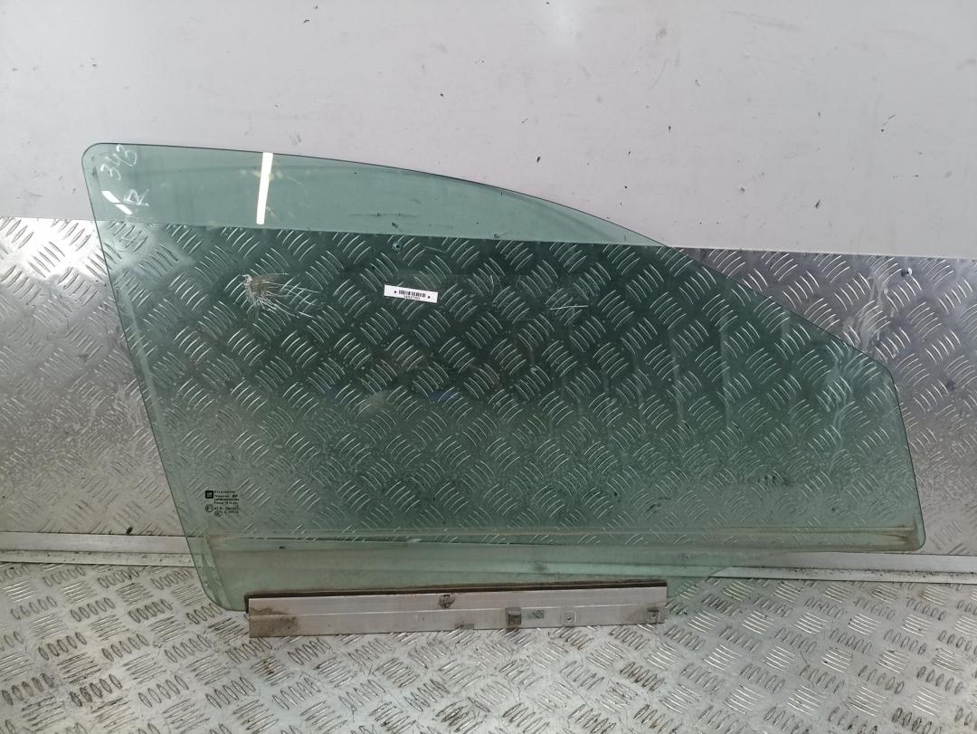 стекло двери передней правой Opel Astra H 2007, 1.4 л., бензин, МКПП, серый, хетчбэк 5 дв.