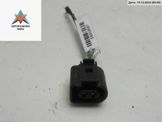 разъем (фишка) проводки Volkswagen Golf 3 поколение 1997, 1.6 л., бензин, МКПП, красный, хетчбэк 5 дв., 1J0973722