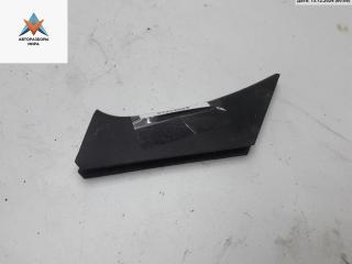 молдинг переднего бампера Volkswagen Golf 3 поколение 1997, 1.6 л., бензин, МКПП, красный, хетчбэк 5 дв., 1H6807245