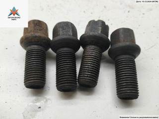 болт колесный Volkswagen Passat B5 [рестайлинг] 2004, 1.9 л., дизель, МКПП, чёрный, универсал, 8D0601139D