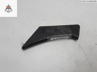 молдинг переднего бампера Volkswagen Golf 3 поколение 1996, 1.6 л., бензин, МКПП, красный, хетчбэк 5 дв., 1H6807245