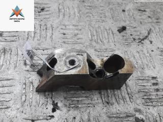 постель распредвала (бугель) Volkswagen Passat B5 [рестайлинг] 2005, 2.0 л., дизель, МКПП, чёрный, универсал, U0755