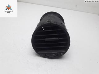 дефлектор обдува салона Volkswagen Caddy 3 поколение 2005, 2.0 л., дизель, МКПП, белый, фургон, 2K0819703B