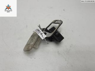 подсветка номера Volkswagen Golf 3 поколение 1997, 1.6 л., бензин, МКПП, красный, хетчбэк 5 дв., 1H6943167