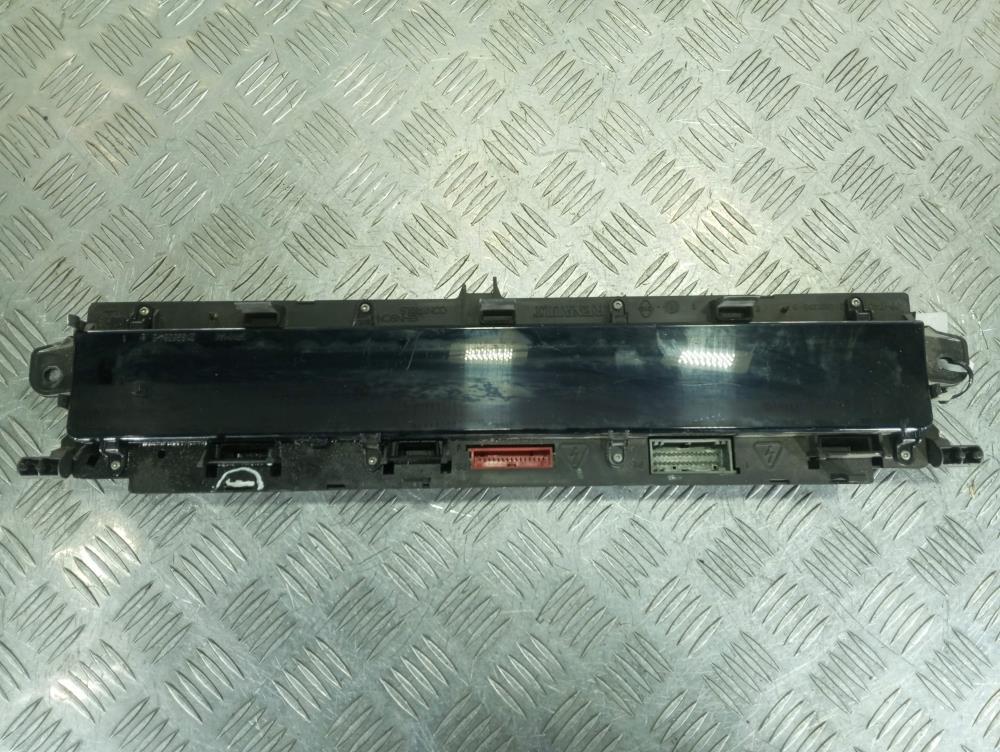 Щиток приборов (приборная панель) Renault Scenic 2 поколение 2005, Дизель 1.9, цвет, 8200461294H - фото №1