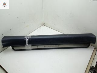 Накладка на порог внутренняя (салона) Toyota Avensis 2 поколение (T250) 2005, 2.2 л., дизель, МКПП, серый, универсал, 6791305040