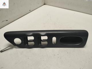 накладка декоративная Renault Laguna 1 поколение [рестайлинг] 1999, 1.6 л., бензин, МКПП, серый, хетчбэк 5 дв., 7701699599