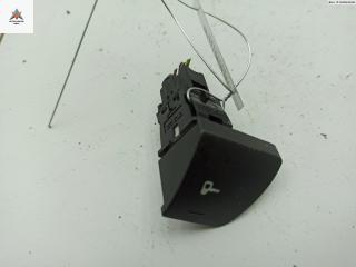 кнопка центрального замка Peugeot 307 1 поколение [рестайлинг] 2006, 2.0 л., дизель, АКПП, серый, универсал, 9636668477