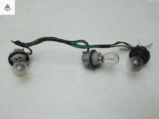 Патрон лампы фонаря Mitsubishi Space Star 1 поколение [рестайлинг] 2002, 1.8 л., бензин, МКПП, жёлтый, минивэн