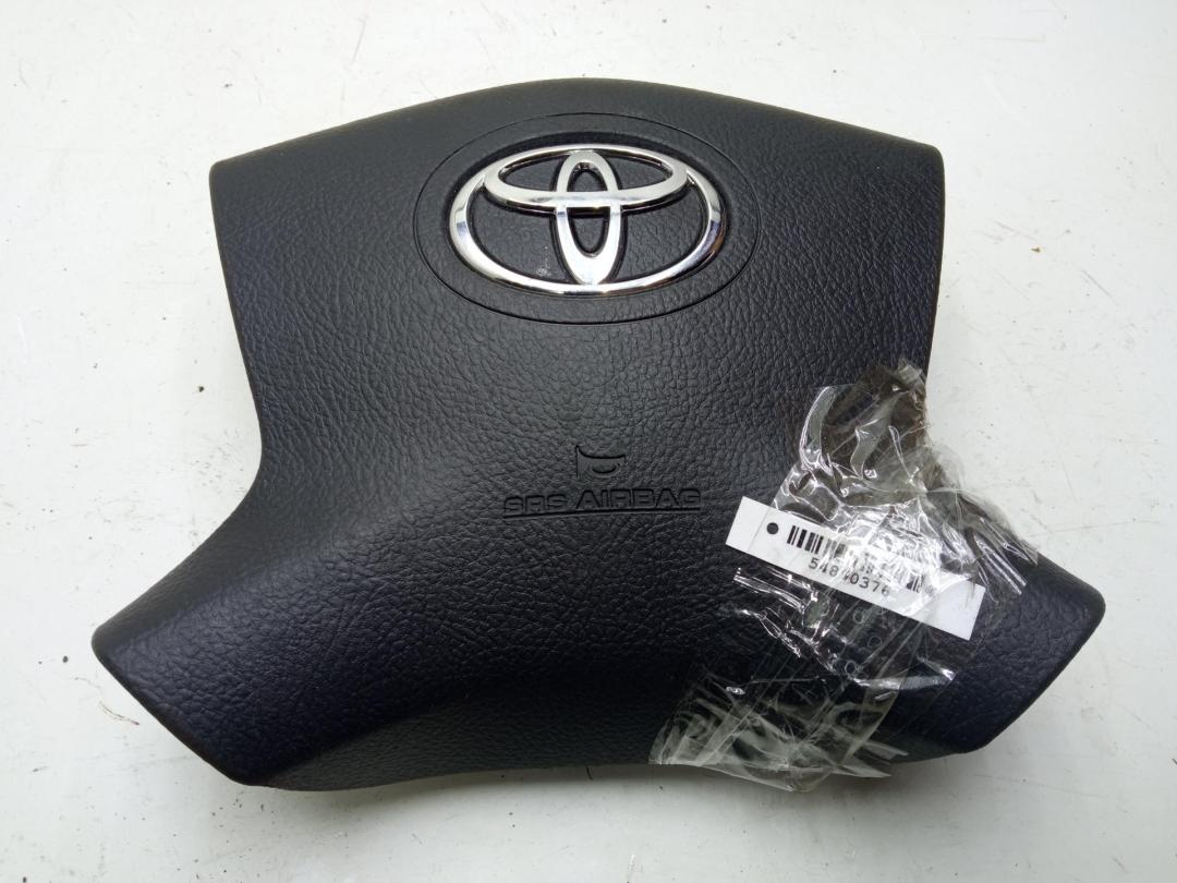 подушка безопасности водителя Toyota Avensis 2005, 2.2 л., дизель, МКПП, серый, универсал, 4513005112B