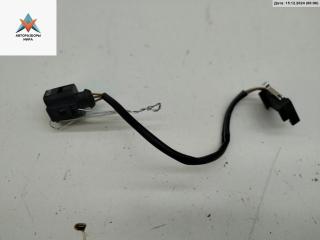 выключатель концевой (концевик) Volkswagen Passat B5 [рестайлинг] 2002, 2.0 л., бензин, МКПП, серый, седан, 3B0962103