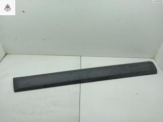 молдинг двери передней левой Dacia (Renault) Sandero I 2009, 1.2 л., бензин, МКПП, белый, хетчбэк 5 дв., 8200735137