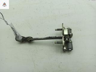 ограничитель открывания двери Dacia (Renault) Sandero I 2009, хетчбэк 5 дв.