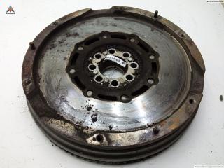 маховик Toyota Avensis 2 поколение (T250) 2005, 2.2 л., дизель, МКПП, серый, универсал