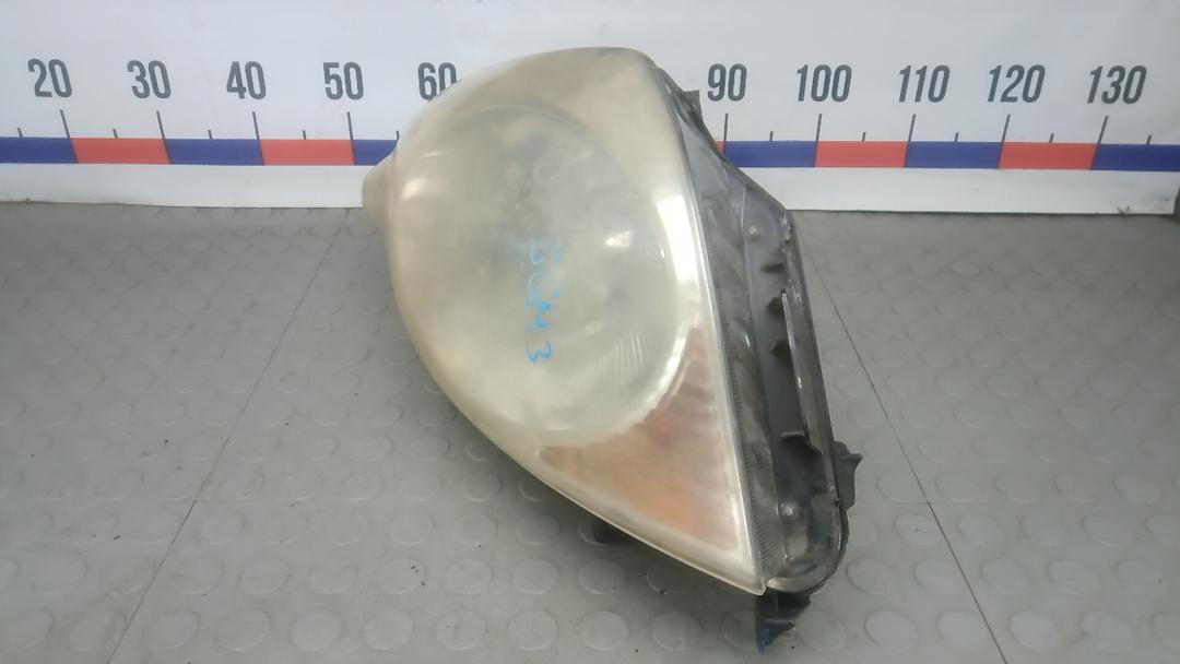 фара правая Nissan Note E11 2006, 1.4 л., бензин, МКПП, хетчбэк 5 дв. - фото №1