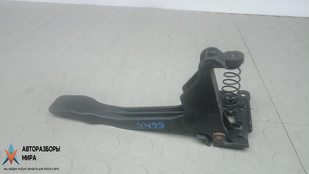 замок капота Renault Megane 3 поколение 2011, 1.5 л., дизель, МКПП, хетчбэк 5 дв. - фото №1