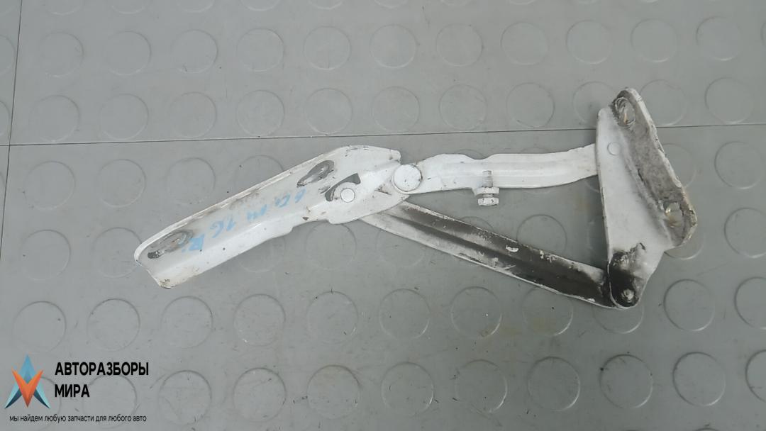 петля капота Mercedes-Benz Sprinter 2 поколение (W906) 2008, 2.2 л., CDI 211/311/411, дизель, МКПП - фото №1