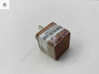 реле бензонасоса Opel Astra H 2004, 2.0 л., бензин, МКПП, зелёный, универсал, 90491314