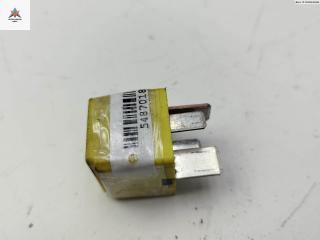 реле (прочие) Opel Astra H 2004, 2.0 л., бензин, МКПП, зелёный, универсал, 90226846