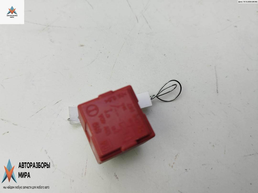 реле (прочие) Opel Vectra C 2004, 1.9 л., дизель, МКПП, серый, универсал, 24438887 - фото №1