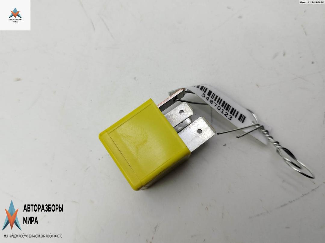 Реле стеклоочистителя (дворников) Opel Vectra C 2004, 1.9 л., дизель, МКПП, серый, универсал, 90226846 - фото №1