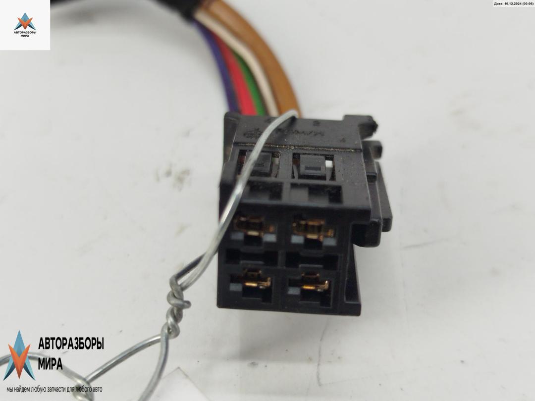 разъем (фишка) проводки Mercedes-Benz C-Класс W203/S203/CL203 2002, 2.7 л., дизель, АКПП, серый, универсал, 2205453928 - фото №1