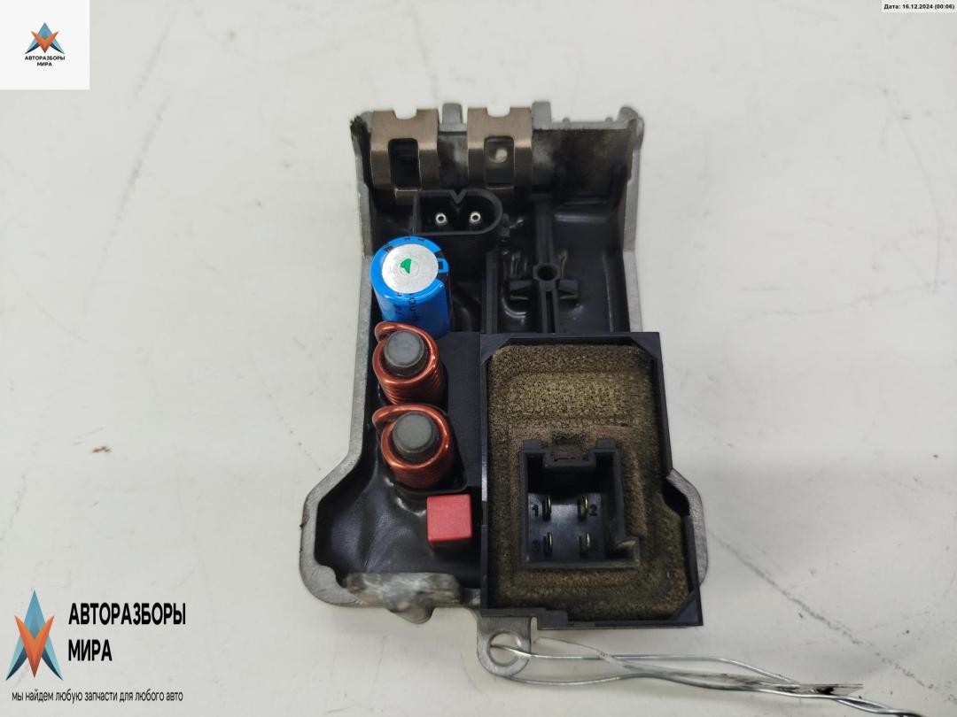 сопротивление печки Mercedes-Benz C-Класс W203/S203/CL203 2002, 2.7 л., дизель, АКПП, серый, универсал, 2308210251 - фото №1