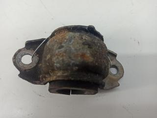 крепление стабилизатора / втулки стабилизатора Audi A4 B5 1997, 1.6 л., бензин, МКПП, зелёный, седан, 4D0411336D