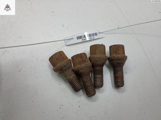 болт колесный Opel Astra G 2002, 1.6 л., бензин, МКПП, красный, хетчбэк 5 дв.