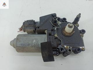 моторчик стеклоподъемника передний левый Audi A6 4B/C5 1998, 2.8 л., МКПП, универсал, 4B0959801E