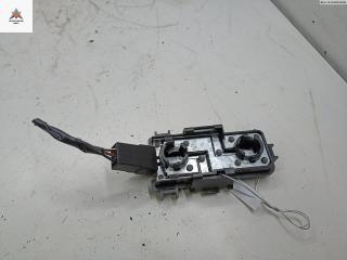 панель заднего левого фонаря Opel Omega B 1996, 2.0 л., бензин, МКПП, красный, седан