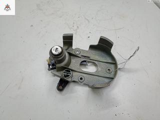 личинка дверного замка Opel Omega B 1996, 2.0 л., бензин, МКПП, красный, седан