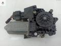 моторчик стеклоподъемника передний правый Audi A6 4B/C5 1998, 2.8 л., бензин, МКПП, серый, универсал, 4B0813802E - фото №2