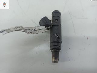 форсунка Audi A4 B6 2002, 2.0 л., бензин, МКПП, серый, универсал, 06B133551T