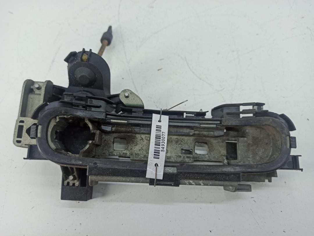 Корпус (держатель) ручки двери передней левой Audi A4 B6 2002, 1.9 л., дизель, МКПП, чёрный, универсал, 8E1837865A