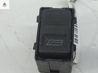кнопка стеклоподъемника переднего левого Audi 80 8C/B4 1994, 1.6 л., бензин, МКПП, серый, универсал, 893959855