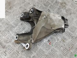 кронштейн двигателя BMW 5 серия E60/E61 2006, 2.5 л., бензин, АКПП, чёрный, седан, 6770940